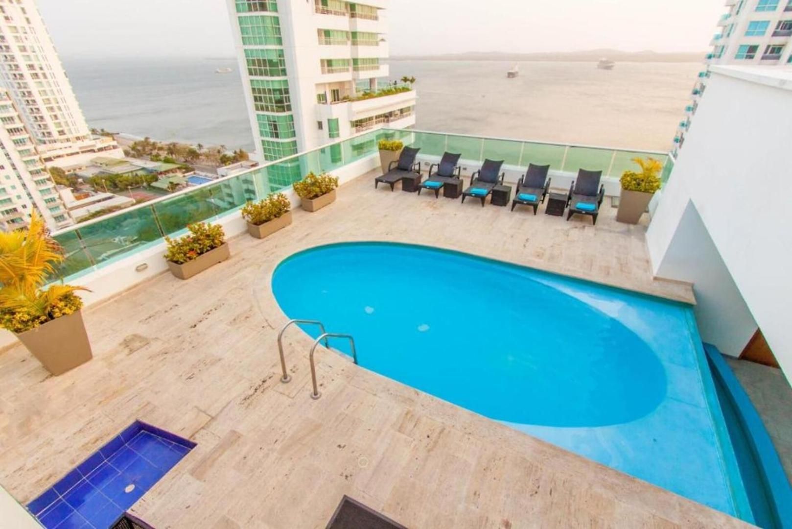 Apartamento Bay-view 3br Castillogrande | Pool & Rooftop *