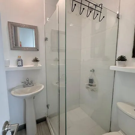 Bay-view 3br Castillogrande | Pool & Rooftop Apartamento Cartagena