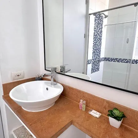 Bay-view 3br Castillogrande | Pool & Rooftop Apartamento *