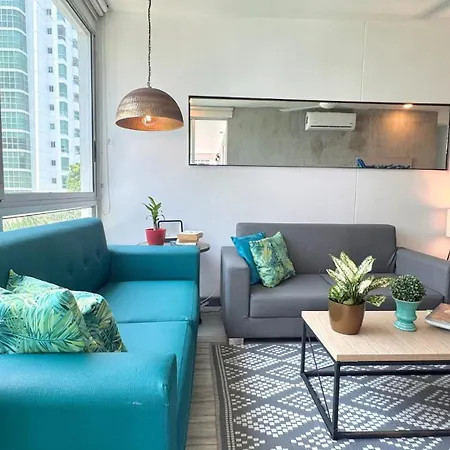 Bay-view 3br Castillogrande | Pool & Rooftop * Cartagena